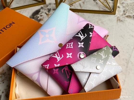 WIS KIRIGAMI VUITTON LOUIS POCHETTE 1210